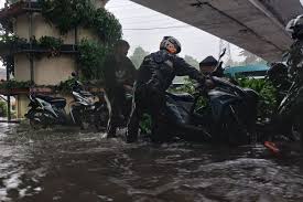 Banjir Rendam 67 RT di Jakarta hingga Selasa Dini Hari