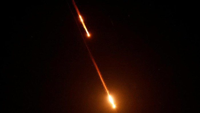 Pesawat Tempur Israel Serang Kota Pelabuhan Yaman